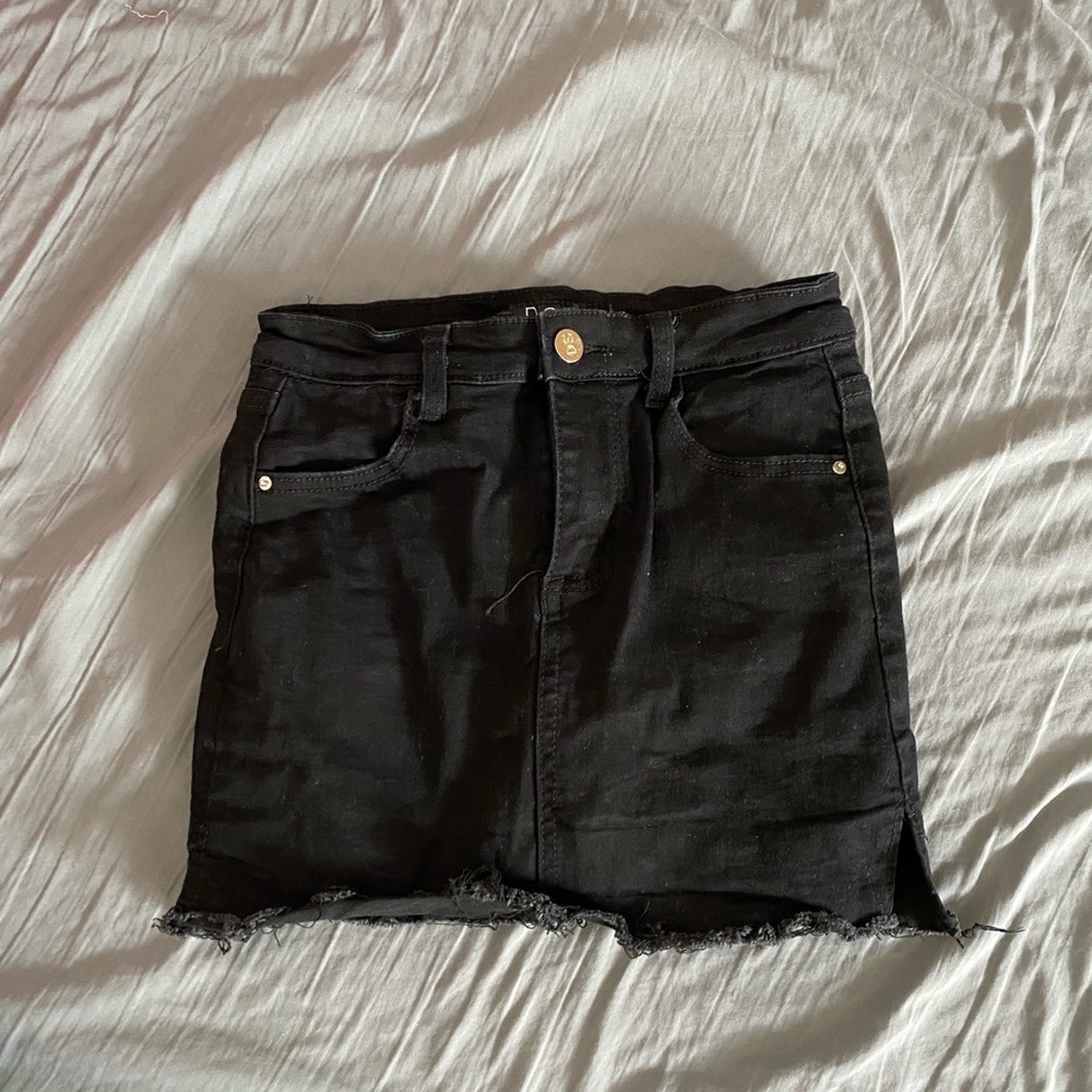 Highwaisted black denim slit Mini skirt